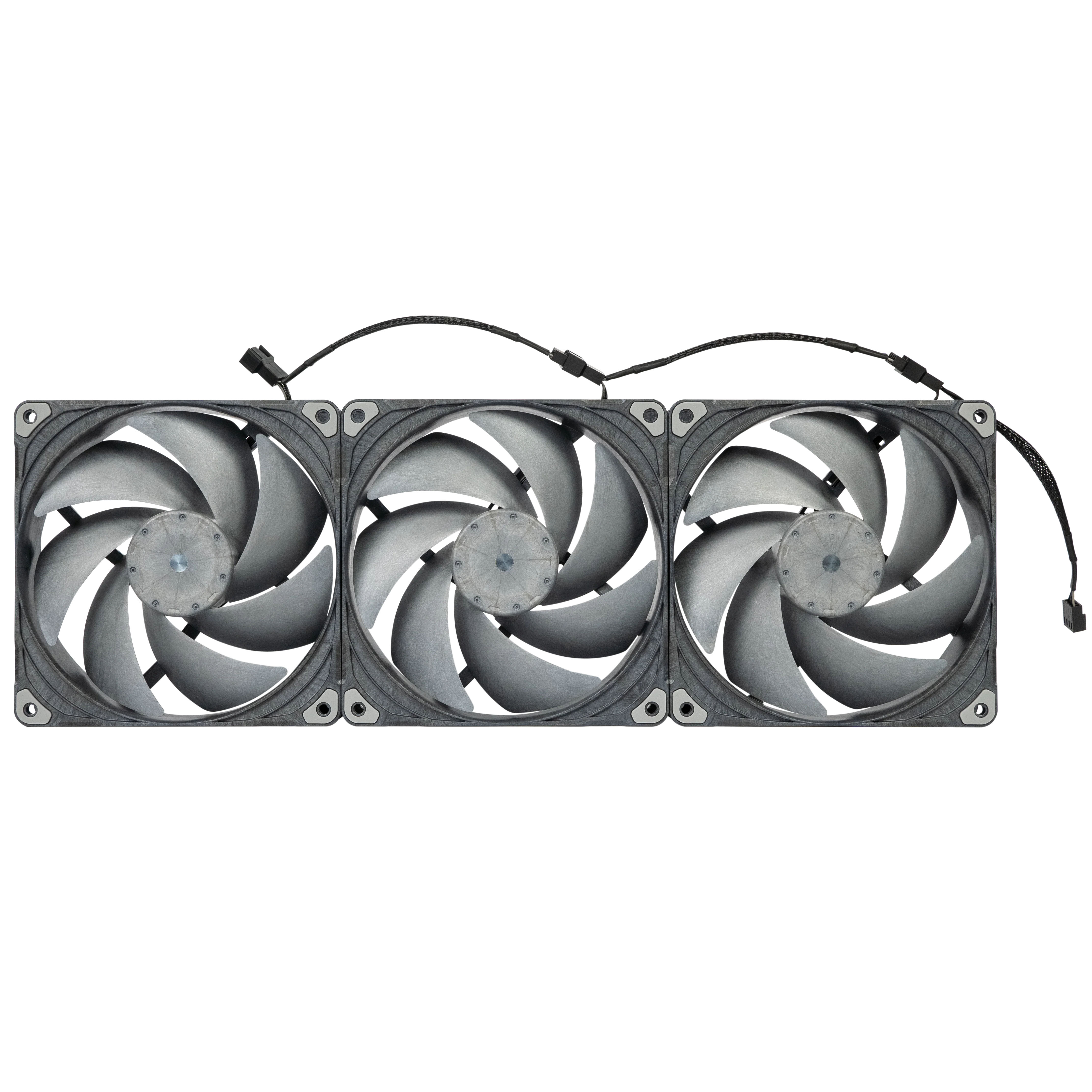 Phanteks T30-140 PWM fan Phanteks T30-140 PWM fan close-up