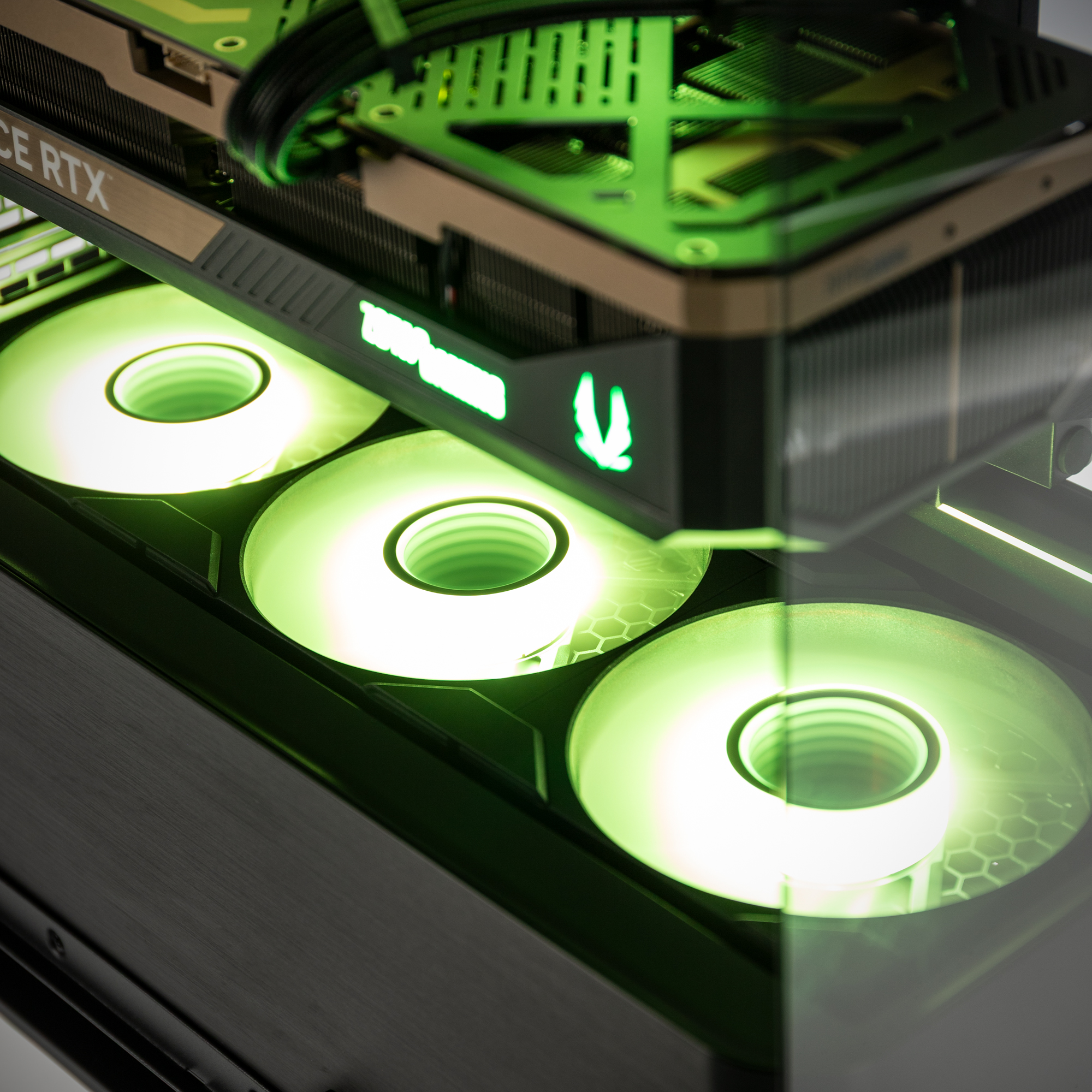 KingForge Gaming-PC GrandMaster von innen
