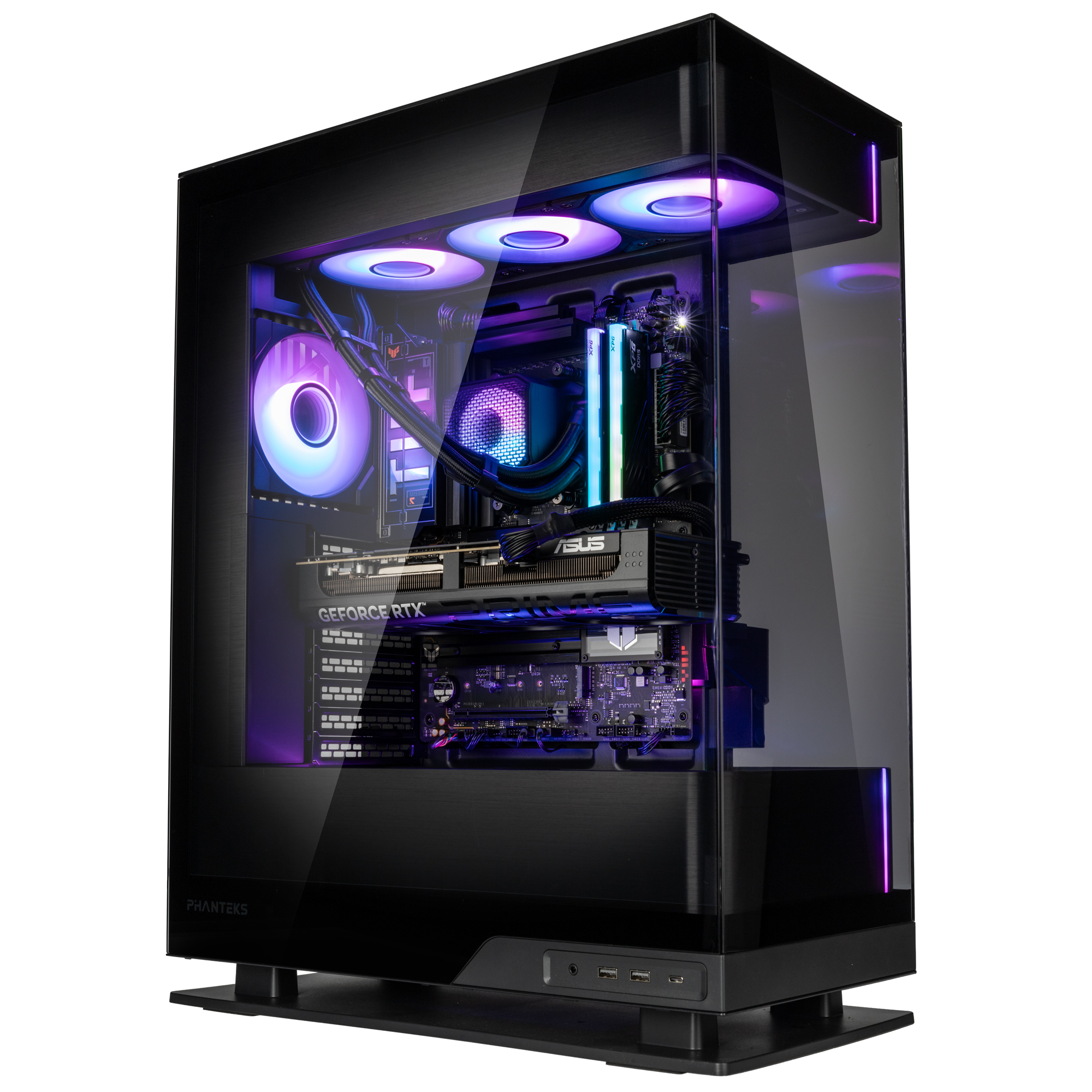King Forge Gaming-PC Diamant von vorne