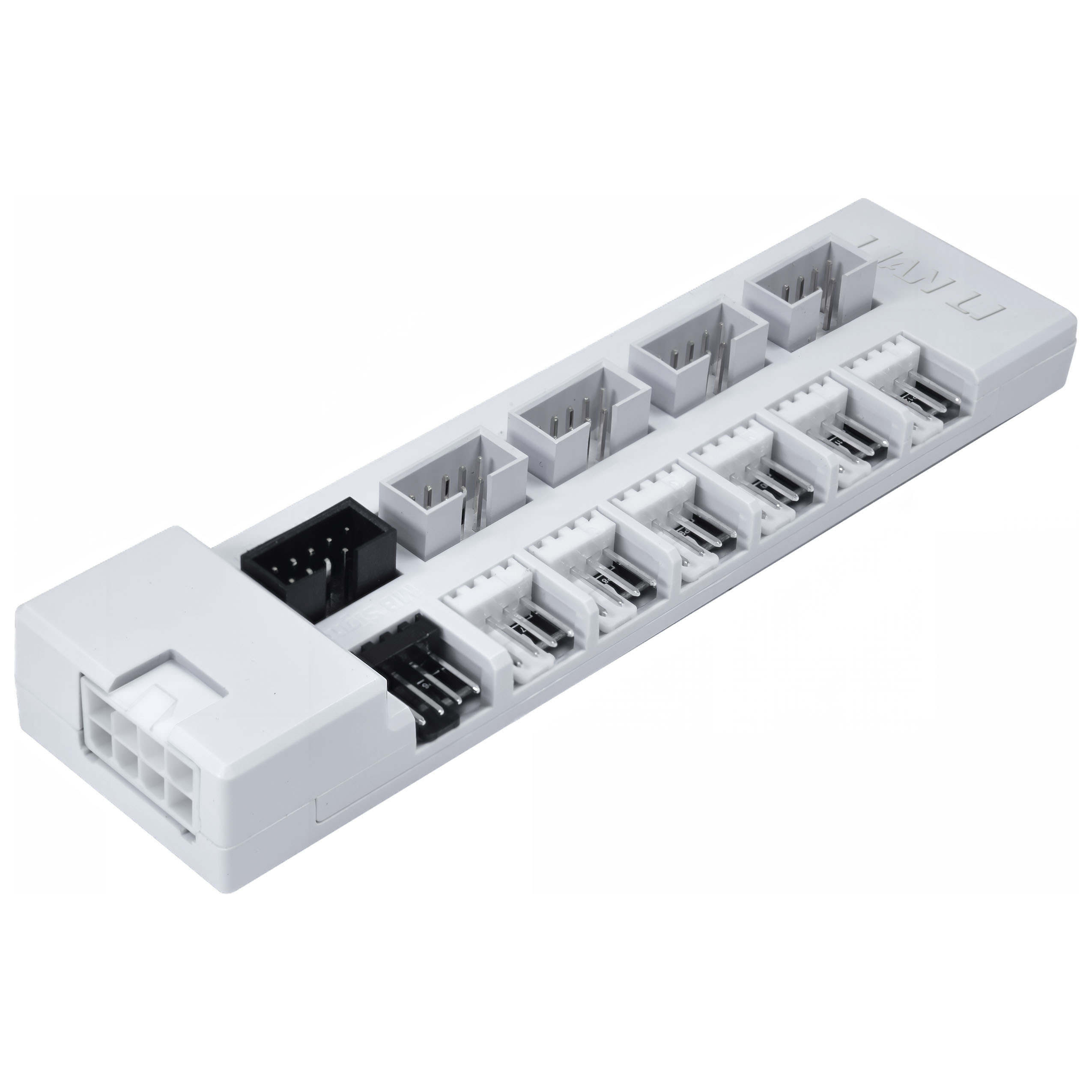 Lian Li EDGE Hub V2 with USB and PWM connections